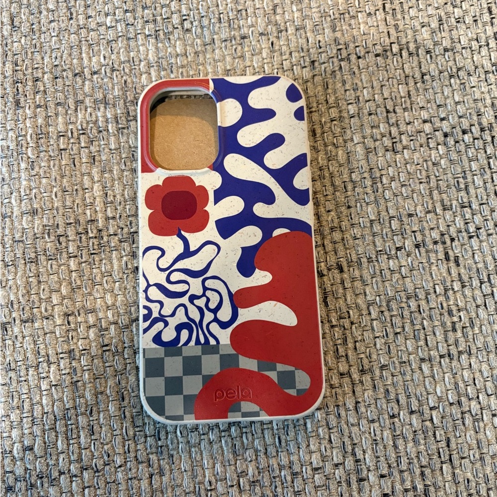 iPhone 16 Pela case